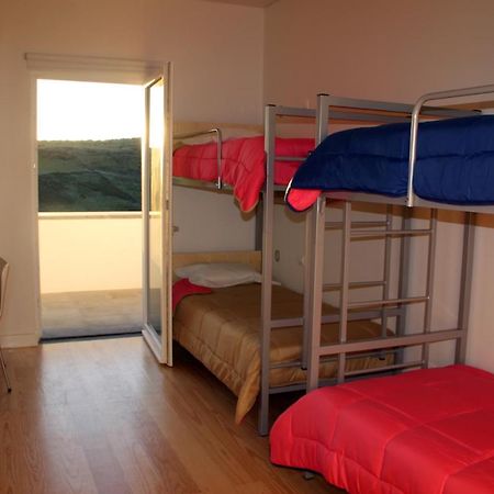וילה דו פורטו Azores Youth Hostels - Santa Maria מראה חיצוני תמונה